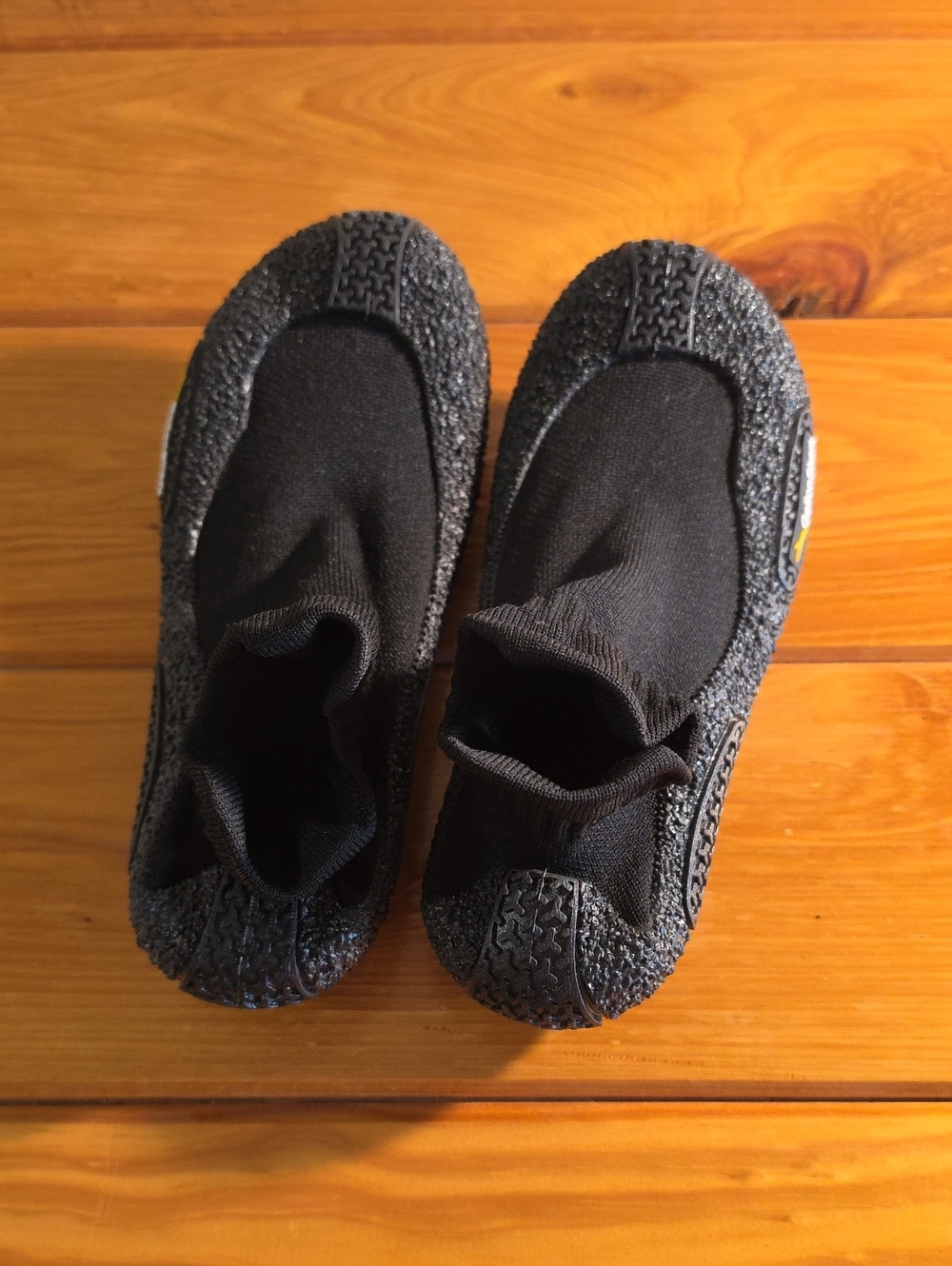 Berefoot Sock Shoes Men Women Yoga Gym Beach Sports Soft Bottom Portable - Black